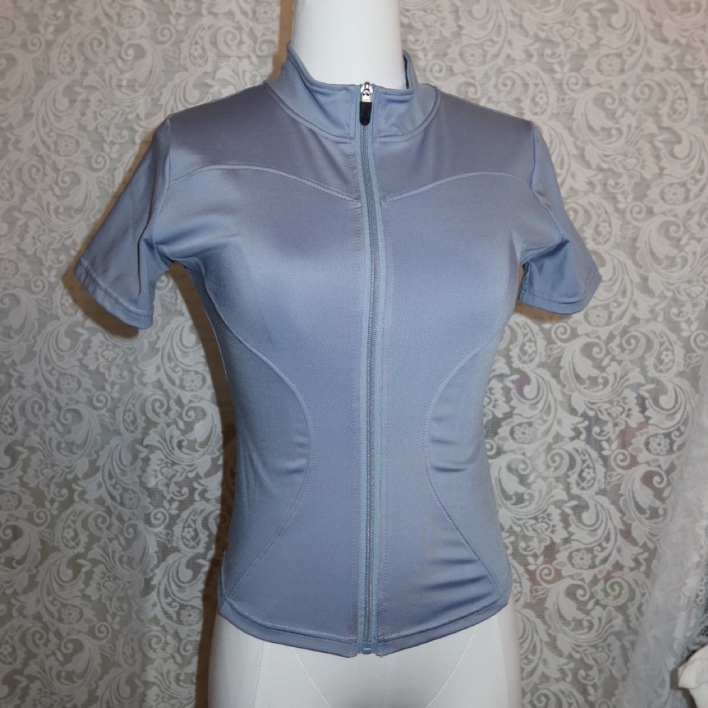 Blue medium short sleeve top